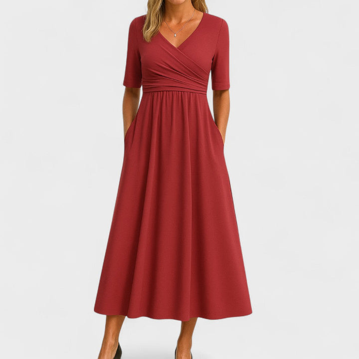 Pola | Effortless Elegant Midi Dress