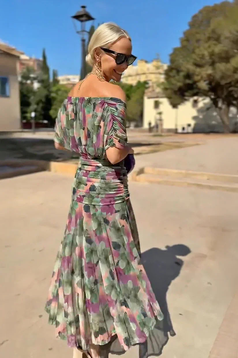 Isla | Flattering V-Neck Maxi Dress
