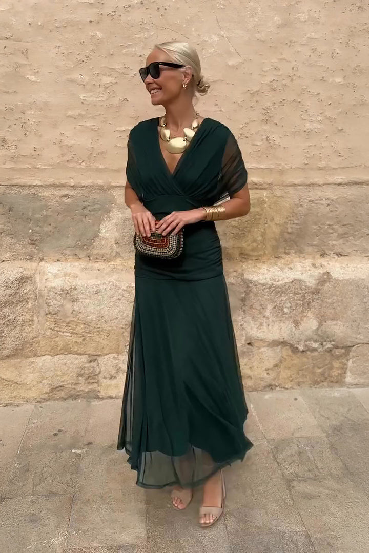 Isla | Flattering V-Neck Maxi Dress