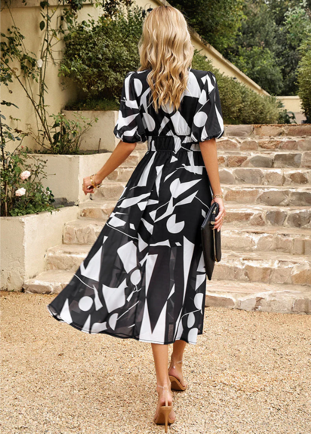 Estelle | Flattering Floral Midi Dress