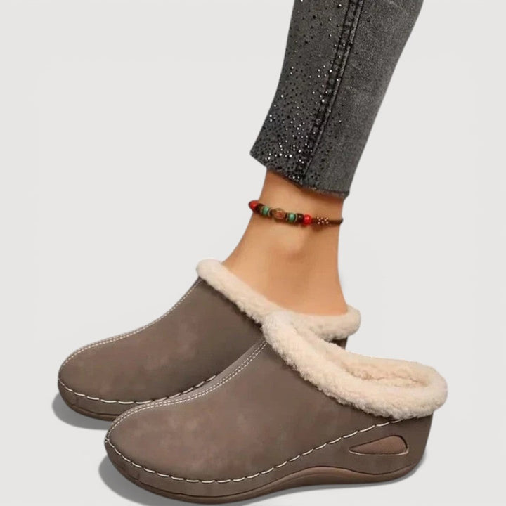 NOVI™ – COMFORT MULE SLIPPER