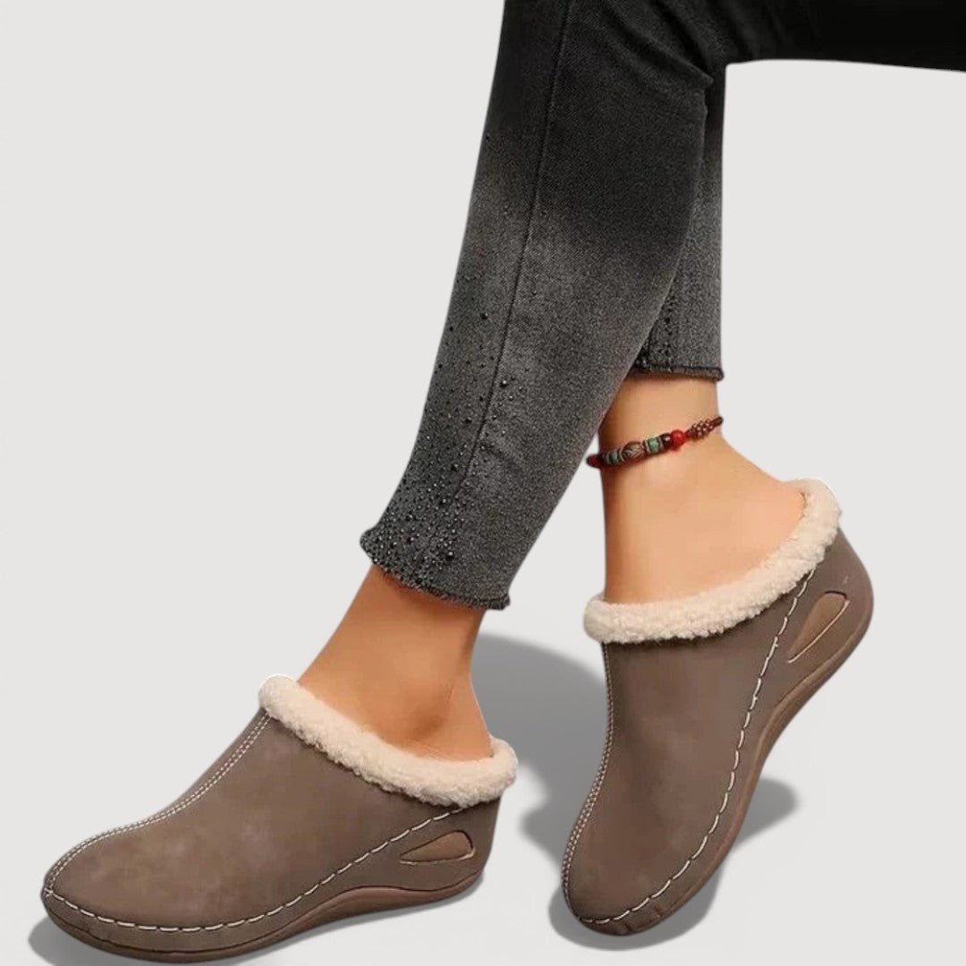 NOVI™ – COMFORT MULE SLIPPER