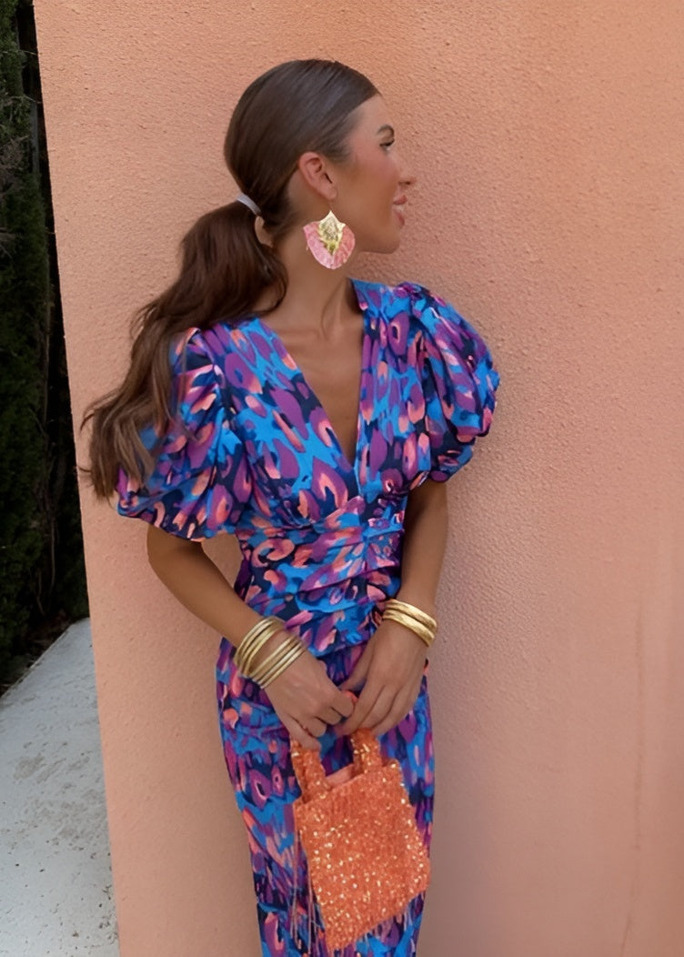 Vina | Stylish and Vibrant Dress