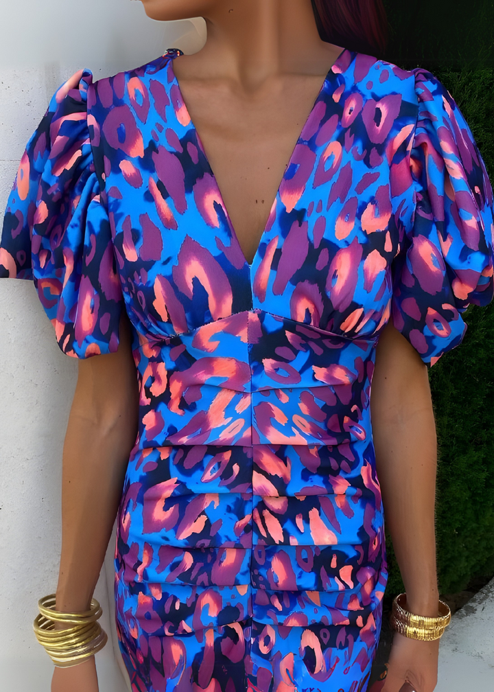 Vina | Stylish and Vibrant Dress