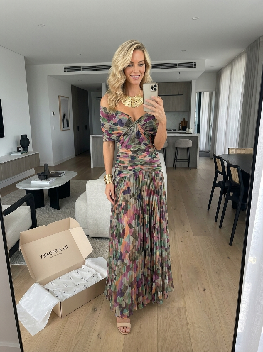 Isla | Flattering V-Neck Maxi Dress