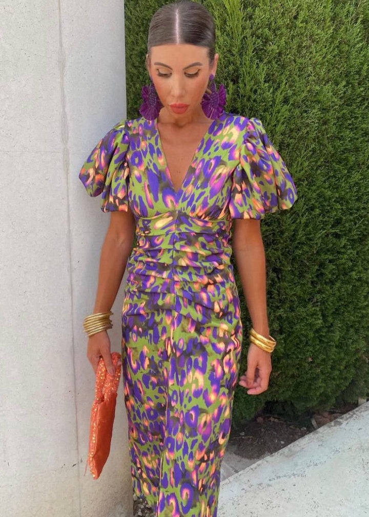 Vina | Stylish and Vibrant Dress