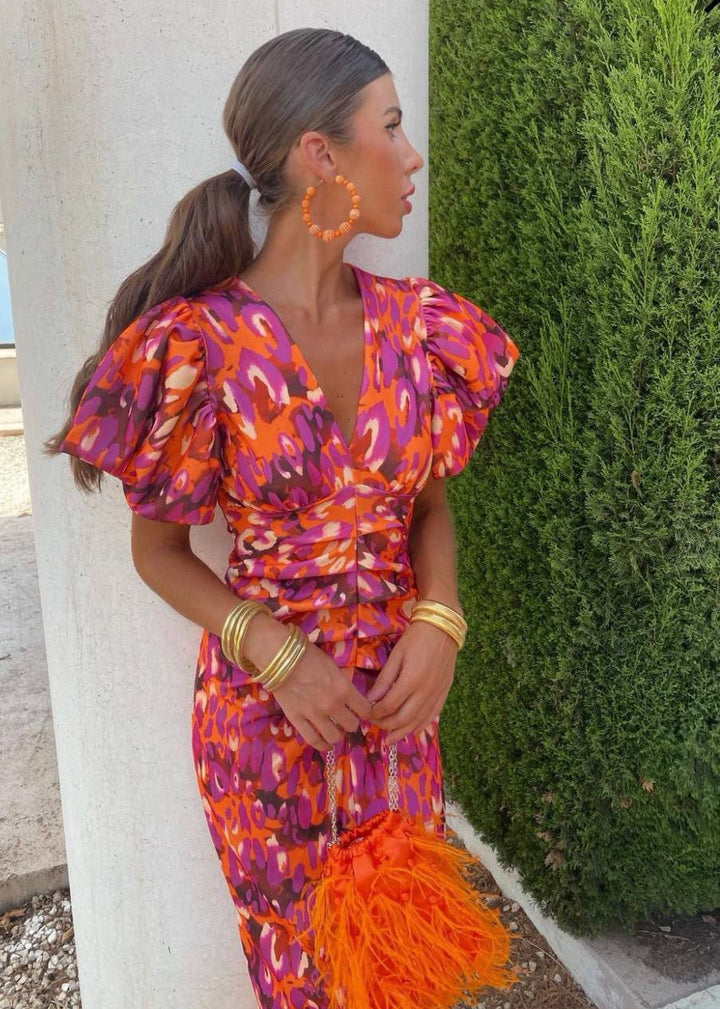 Vina | Stylish and Vibrant Dress