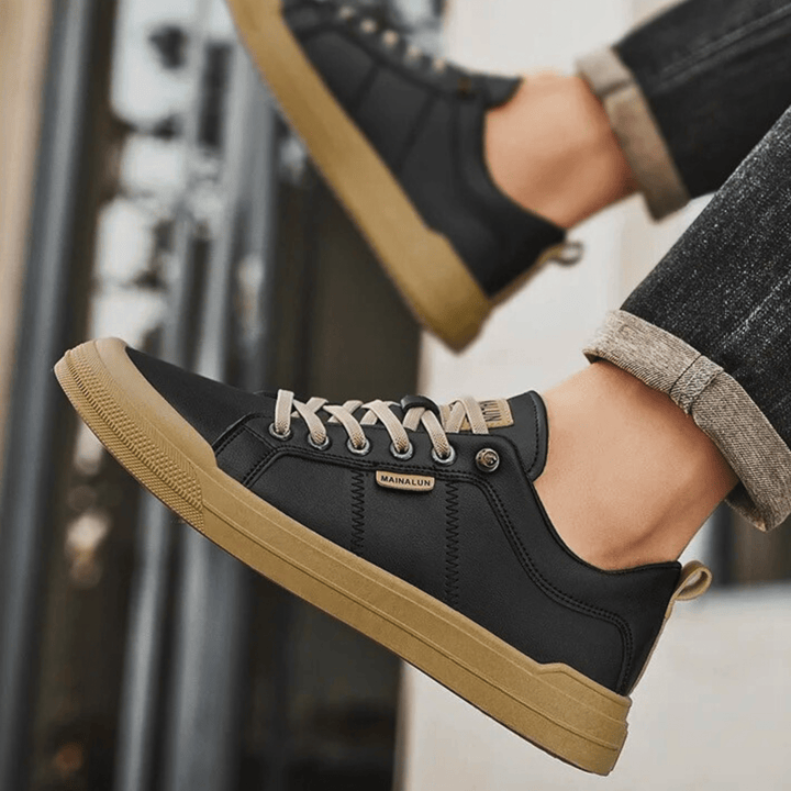 HARRIN LEATHER TRAINERS